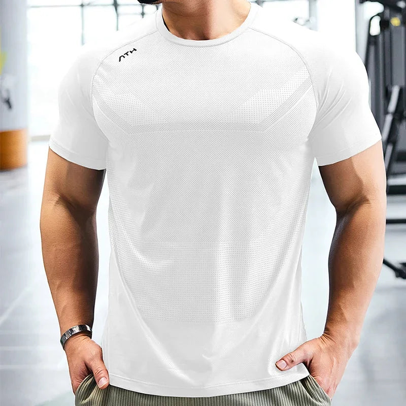 Men Dry Fit Sport Short Sleeve T-shirt Running Compression Sweatshirt Tight Sportswear Gym Fitness Elastic Shirts Top Rash Guard