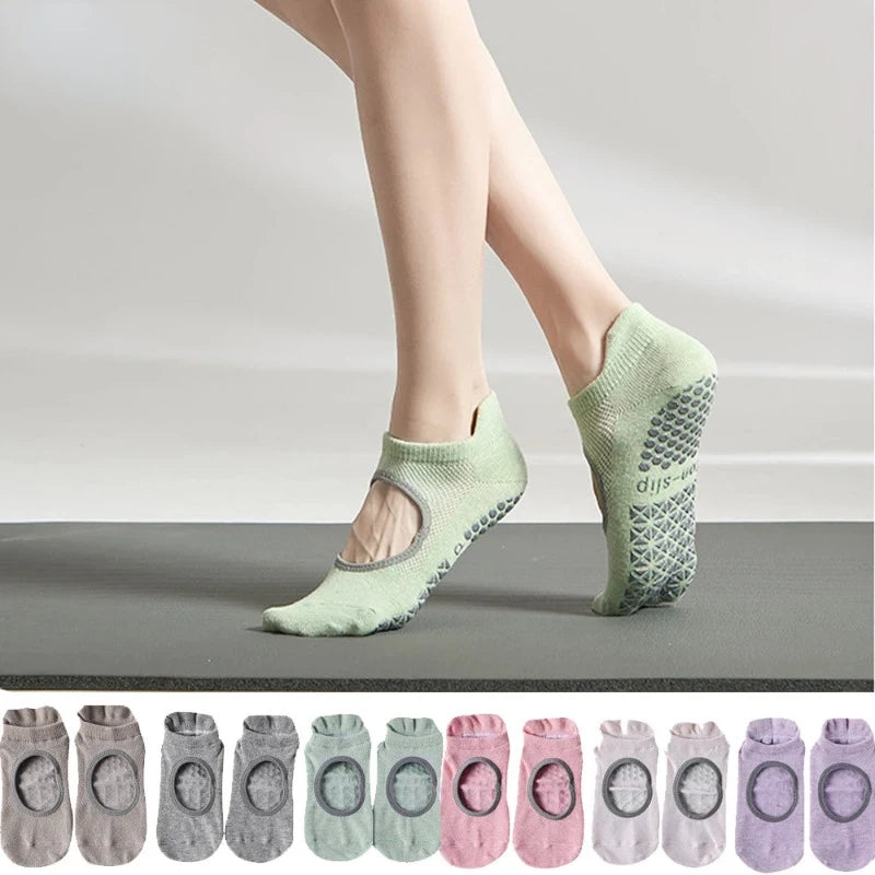 New Cotton Non-Slip Professional Sports Socks for Women Gym Yoga Pilates Socks Indoor Fitness Dance Training Floor Socks