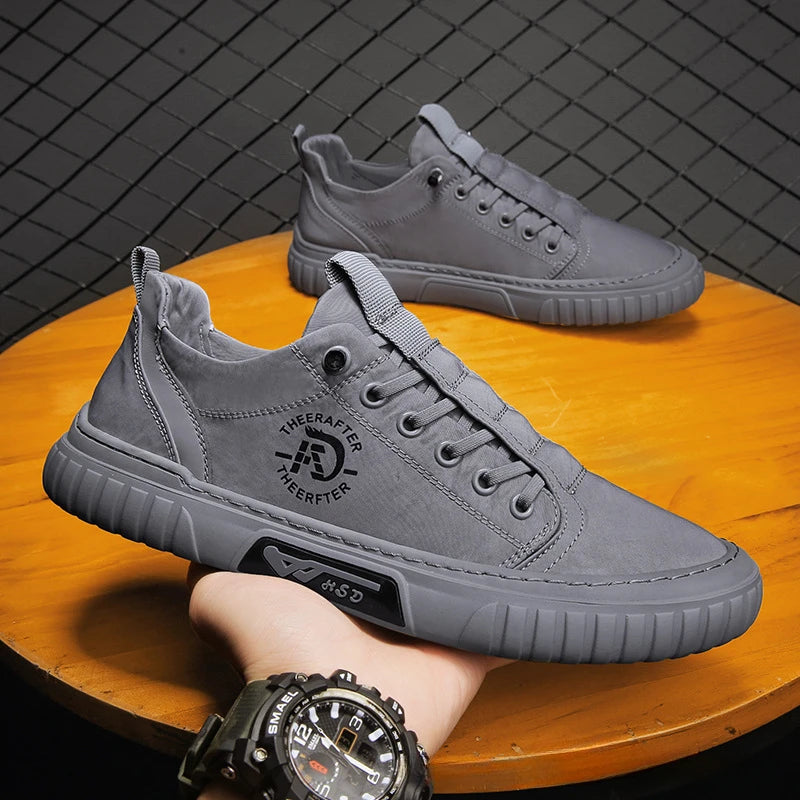 Men's Casual Ice Silk Cloth Canvas Shoes Loafers Sneakers Outdoor Comfort Slip on Flat Shoes for Men Breathable Vulacnized Shoes